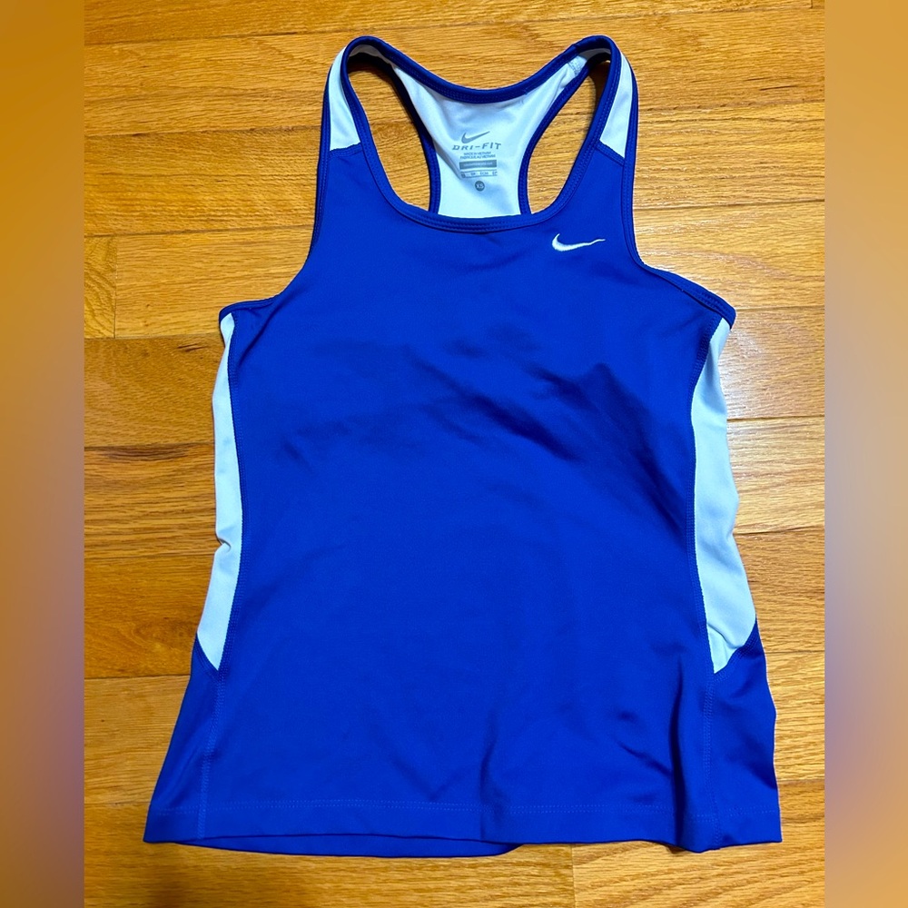 Nike Activewear Tank Top with Built-in Bra; Size XS
